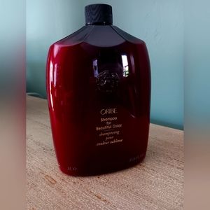 Oribe beautiful color shampoo